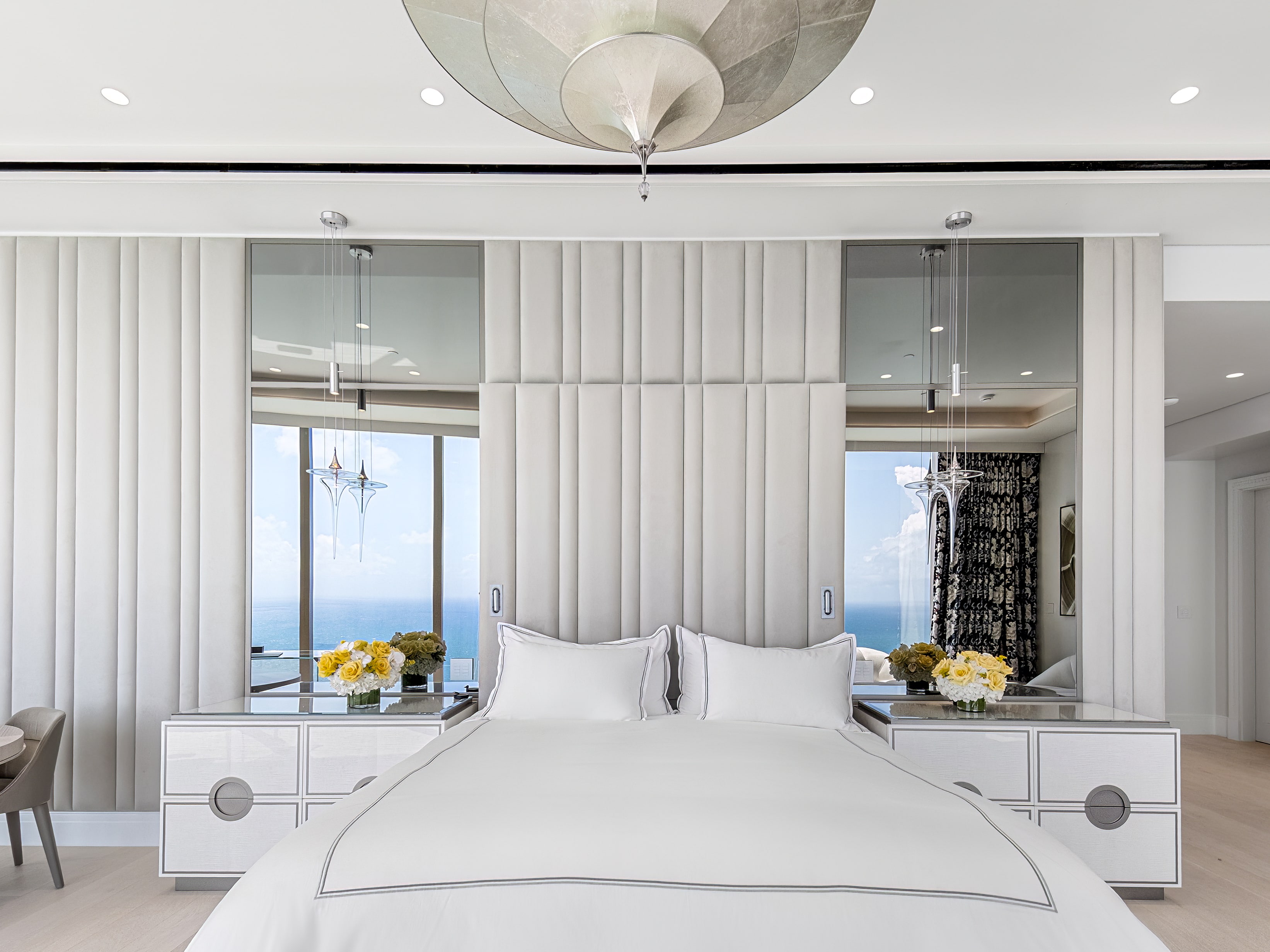 AN PENTHOUSE