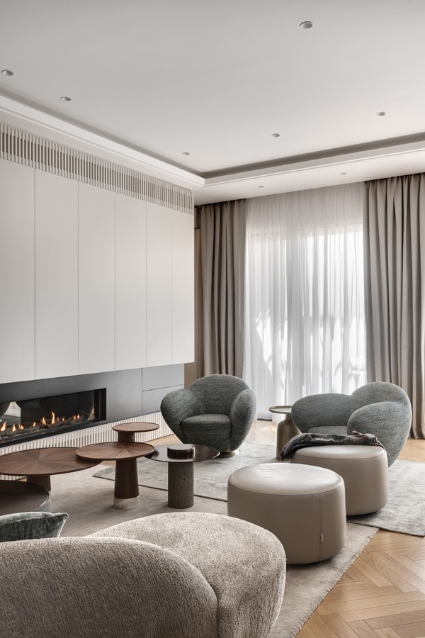 RB PENTHOUSE
