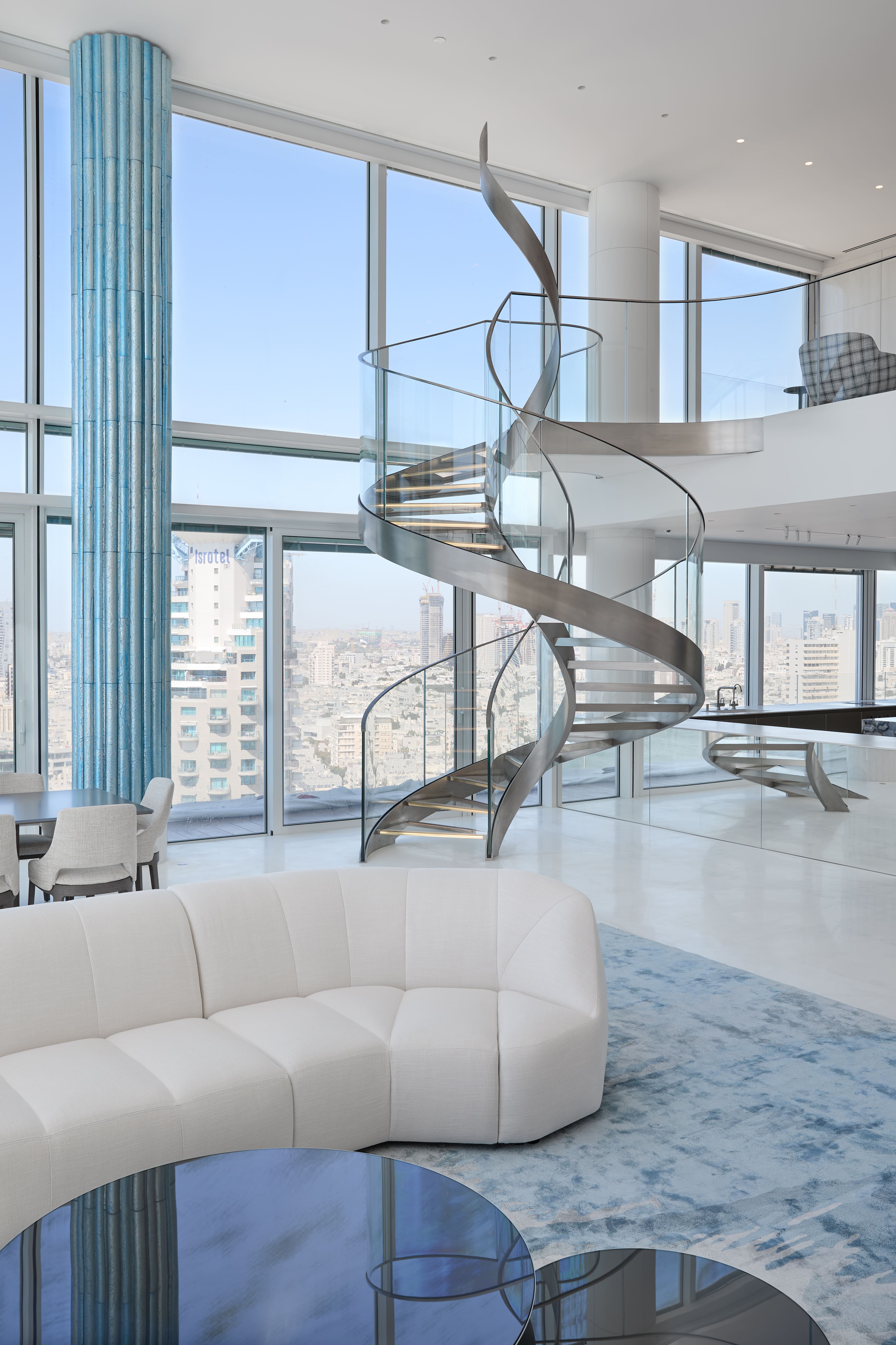 SH PENTHOUSE