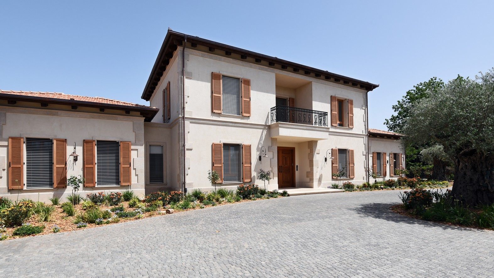 ML House