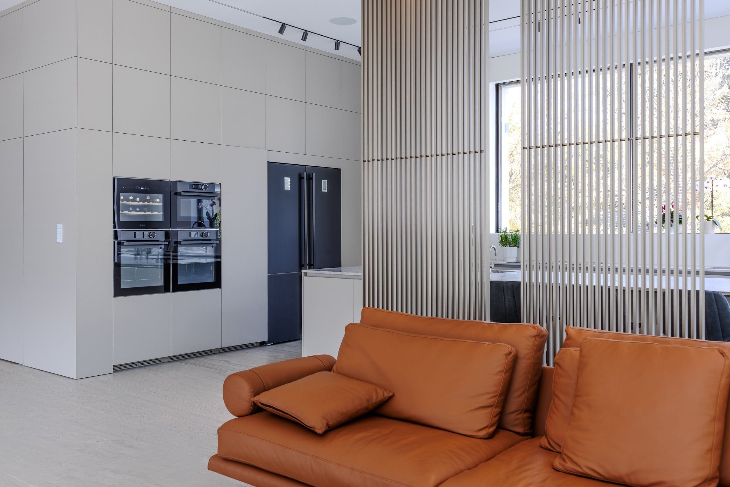 CN House - Image 4