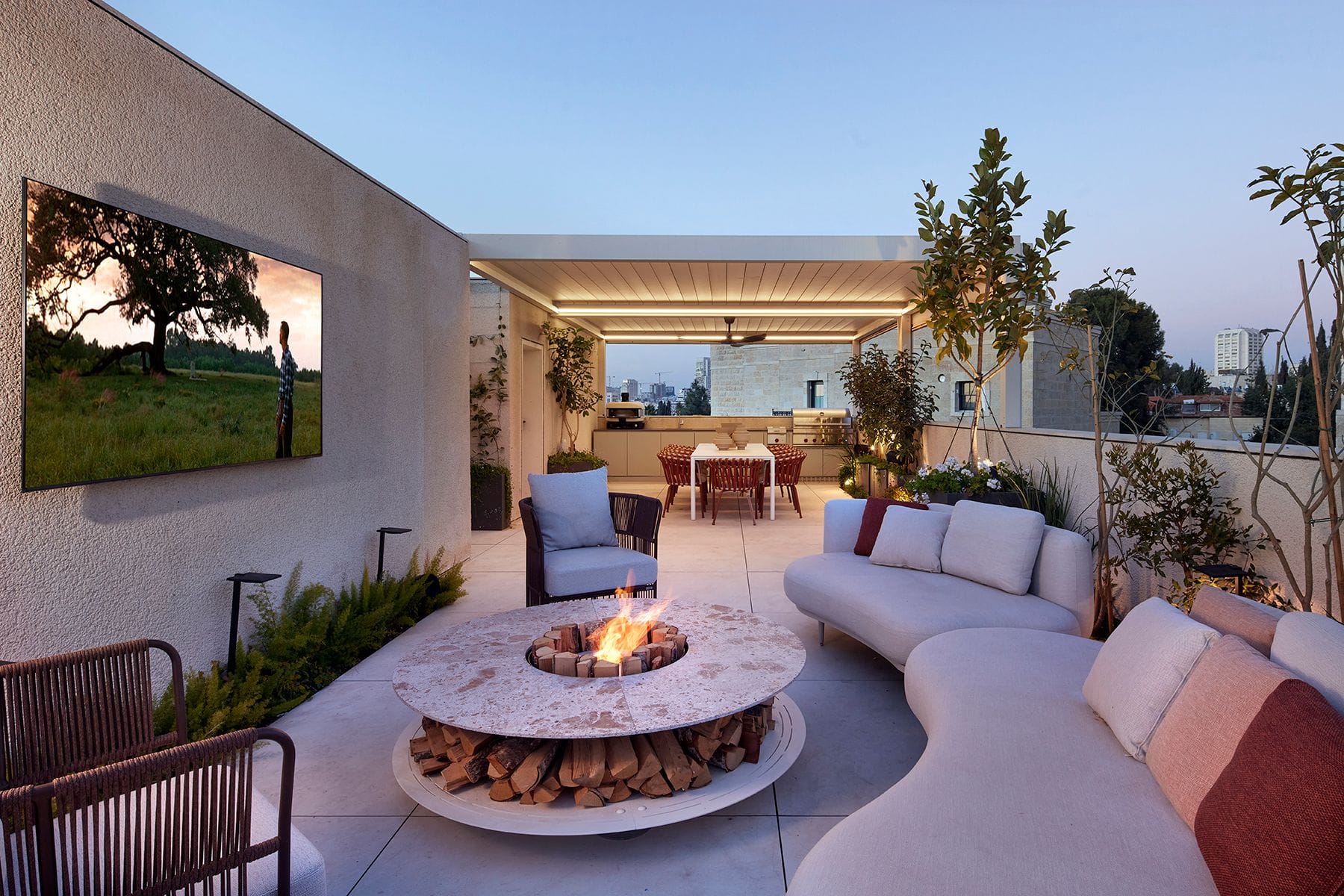 GN Penthouse - Image 17