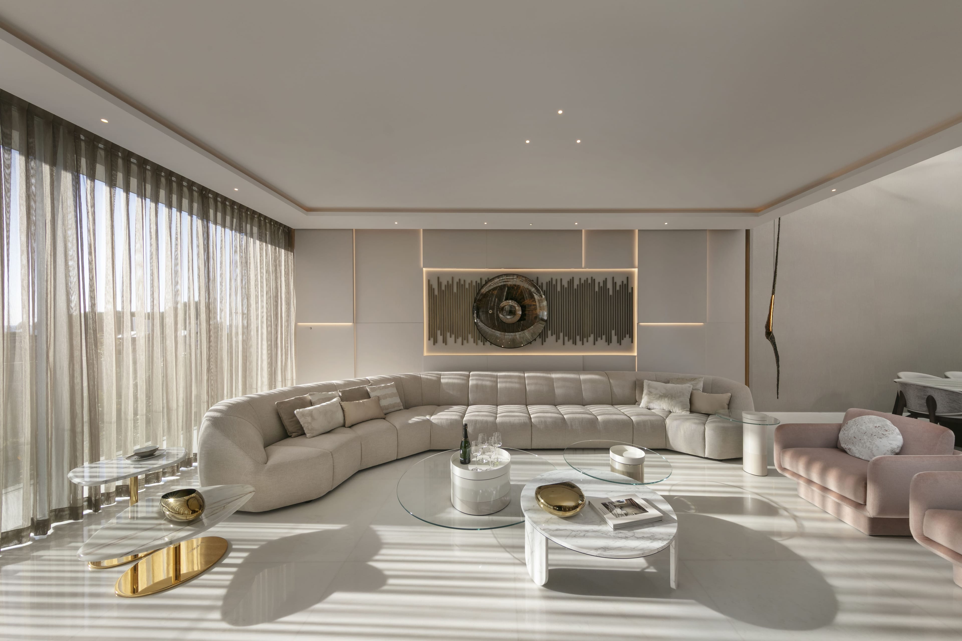 LV House