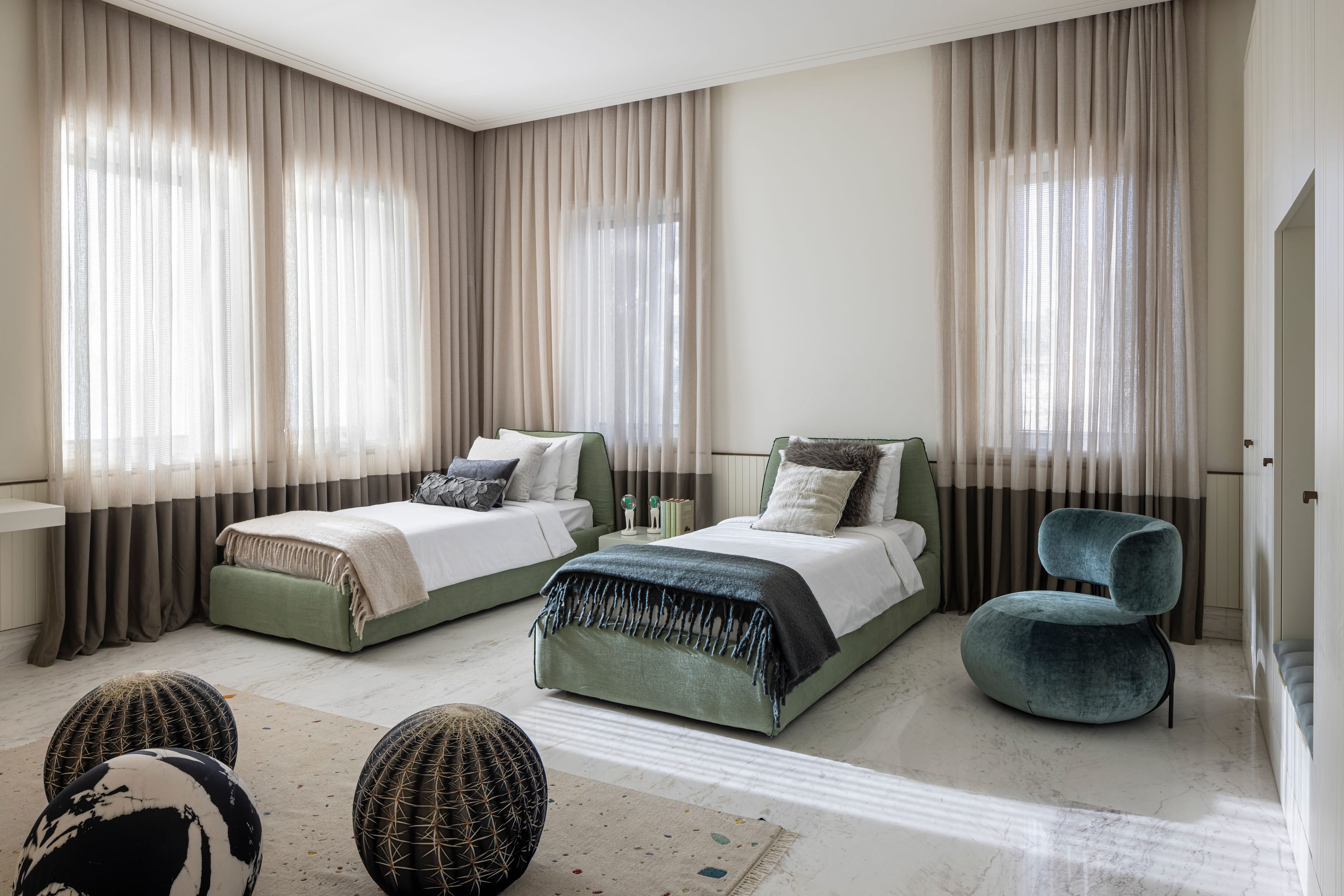 MJ House - Image 10