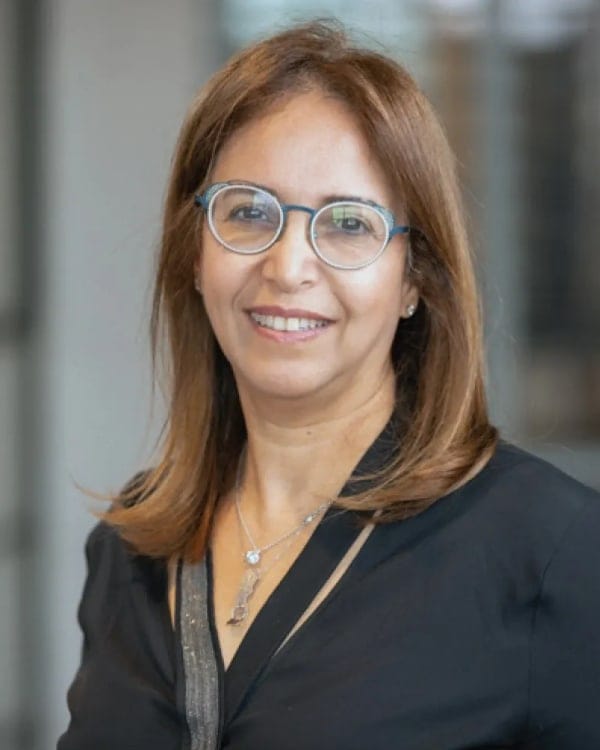 Portrait of Irit Rolls